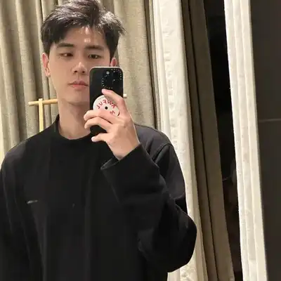 程晨诗